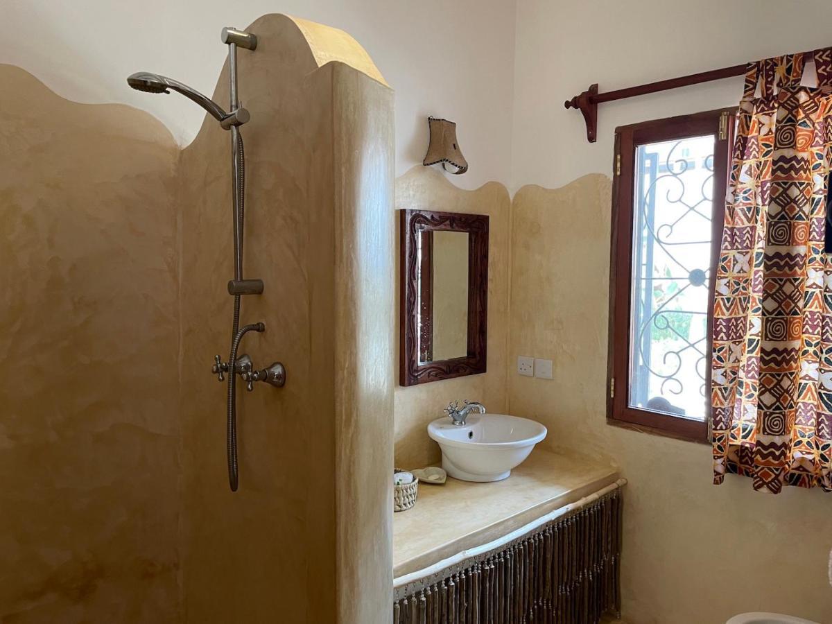 Paka House-Rafiki Village Watamu Exterior photo