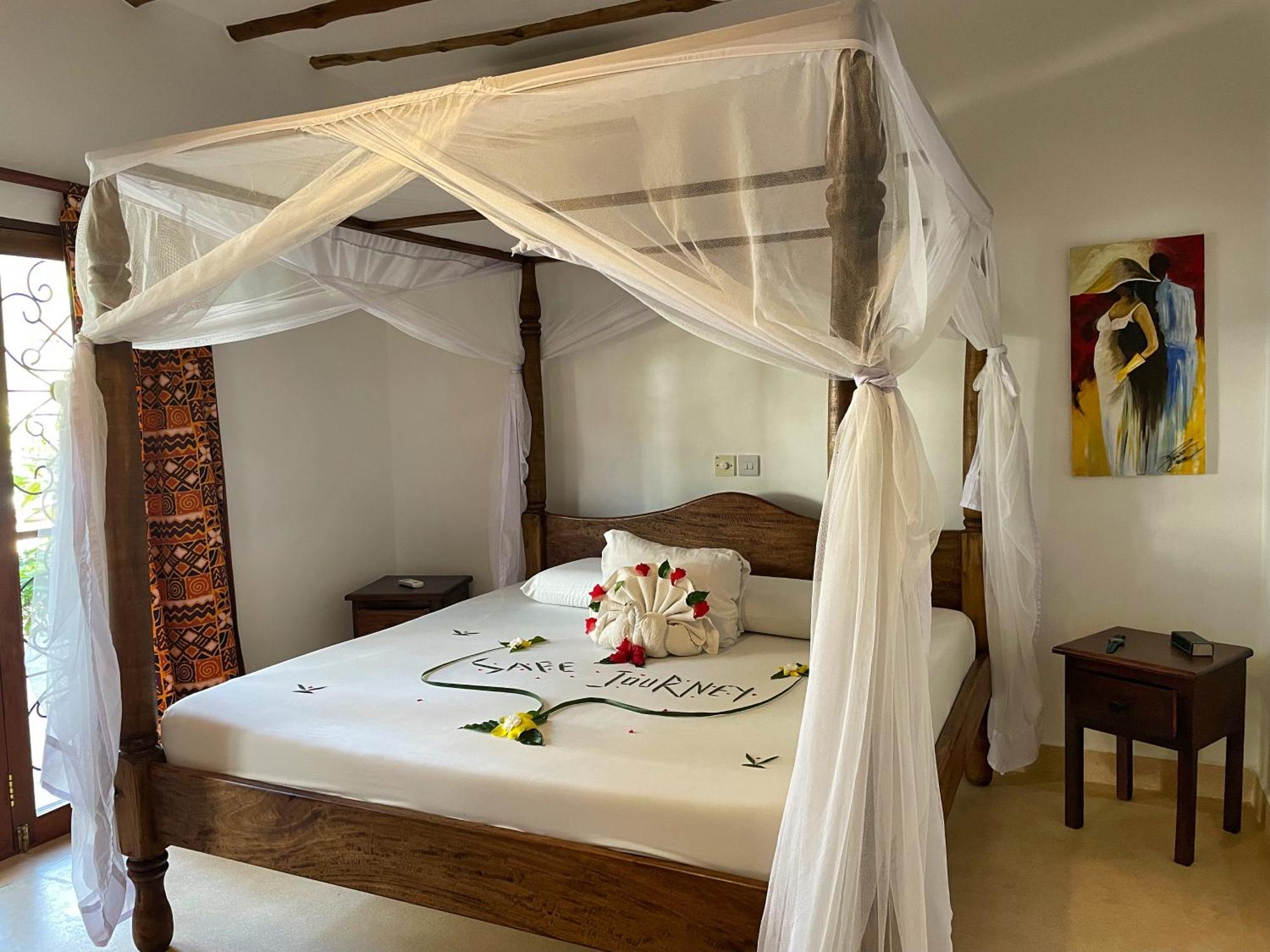 Paka House-Rafiki Village Watamu Exterior photo
